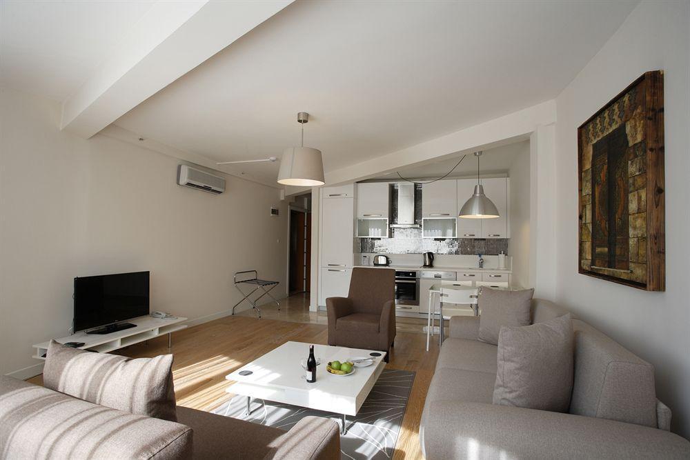 Home Stay Home Valikonagi Istanbul Exteriör bild